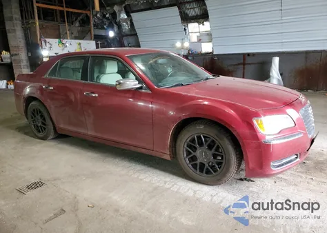 2014 Chrysler 300 z USA, uszkodzony, nr VIN 2C3CCAAG9EH343211
